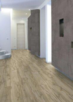 Clinica con suelo laminado Kaindl Roble Tortona 37663 (8)