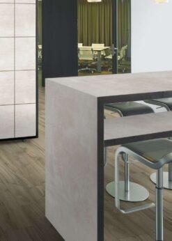 Cocina con suelo laminado Kaindl Roble Tortona 37663 (23)