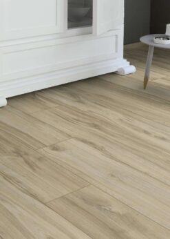 Salon con suelo laminado Kaindl Roble Tortona 37663 (21)