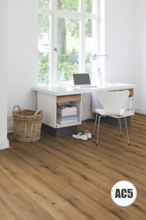 AC5 Aqua Pro Oak Evoke Knot Sunset K5574 Floating Floor-Laminate Floor