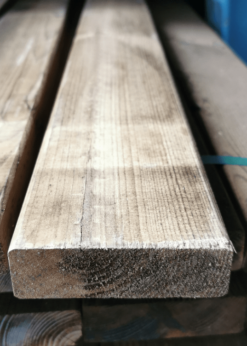 Madera Tratada Pino 95x28 marron